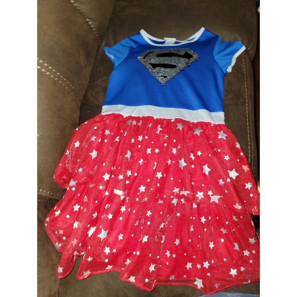 Super girl Halloween costume dress size large 10 12